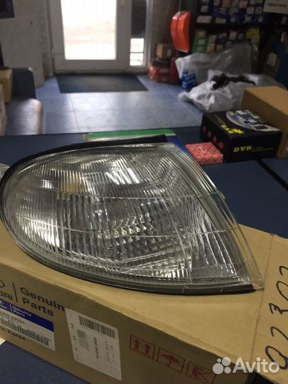 Указатель поворота правый Hyundai Elantra