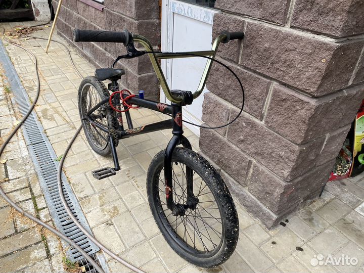 Трюковой велосипед BMX бу