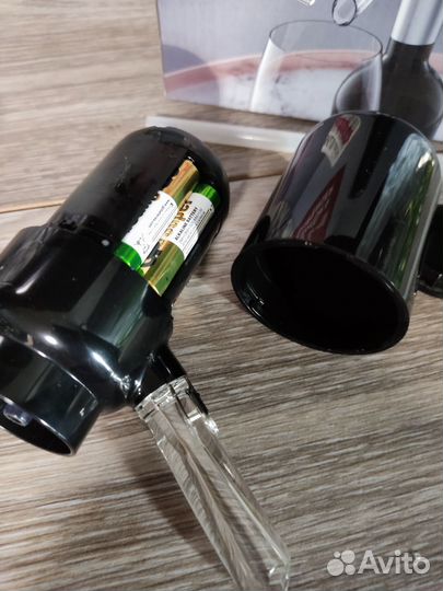 Электрический аэратор-диспенсор для вина