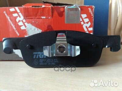 Колодки тормозные GDB2157 TRW