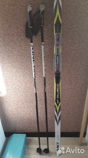 Беговые лыжи