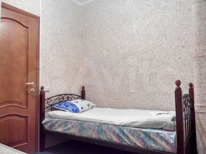 2-к. квартира, 32 м², 1/1 эт.