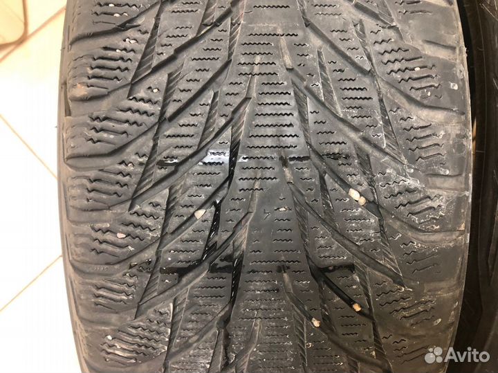 Nokian Tyres Hakkapeliitta R2 245/45 R18 100R