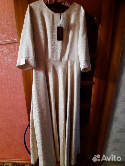 Вечернее платье в пол 52 размера