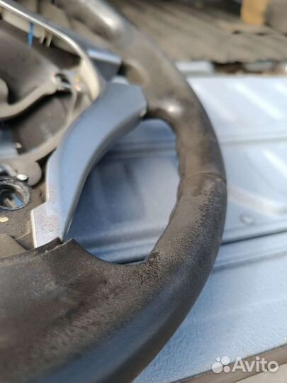 Руль на mitsubishi l200