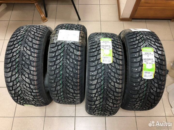 Nokian Tyres Hakkapeliitta 9 SUV 275/40 R21 107T