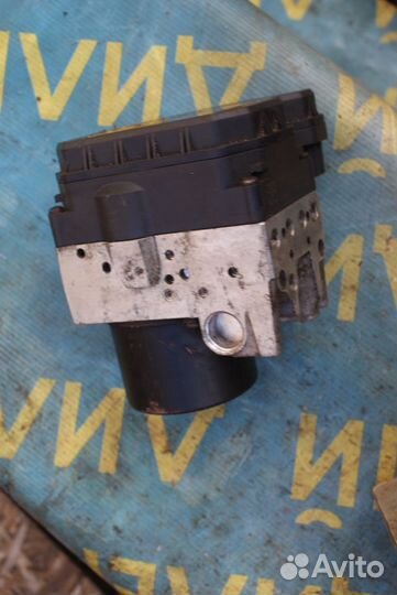 Блок насос ABS toyota RAV 4