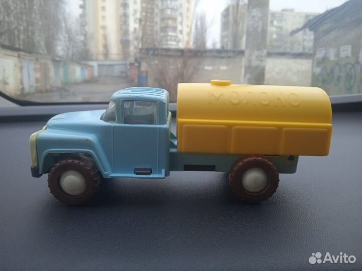 Машинка СССР ЗИЛ, Молоковоз