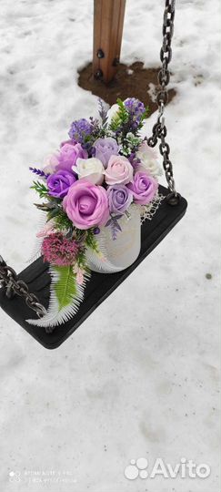 Цветы в коробке корзине