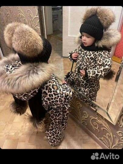 Шапка шарф с 2-мя помпонами