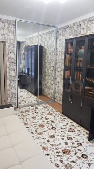 3-к. квартира, 82 м², 3/3 эт.