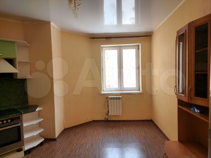 3-к. квартира, 77,8 м², 6/12 эт.