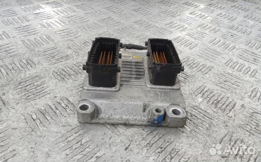 Блок управления двигателем cadillac CTS 1 (UKR05PF