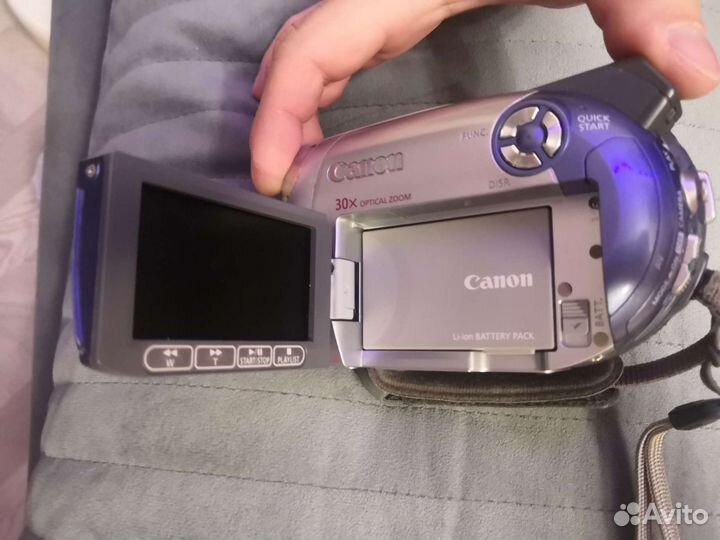 Видеокамера Canon dvd camcorder dc201