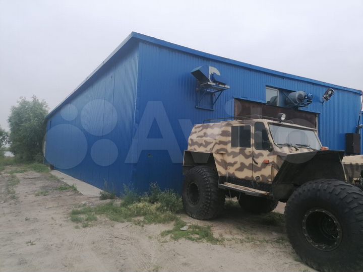 Гараж, > 30 м²