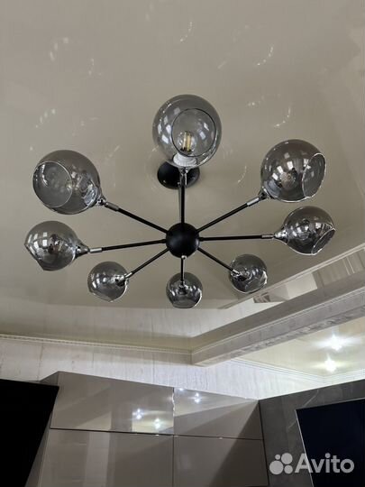 Люстра на 8 рожков плафоны регулируется