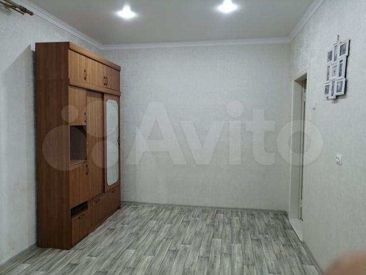 2-к. квартира, 57 м², 2/3 эт.