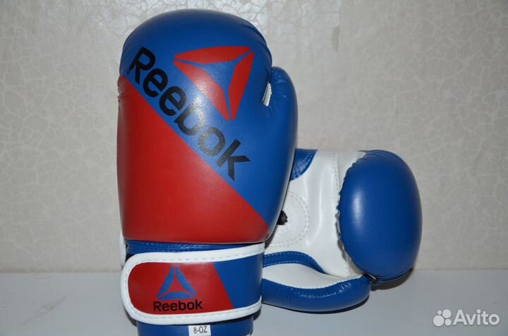 Боксерские перчатки reebook