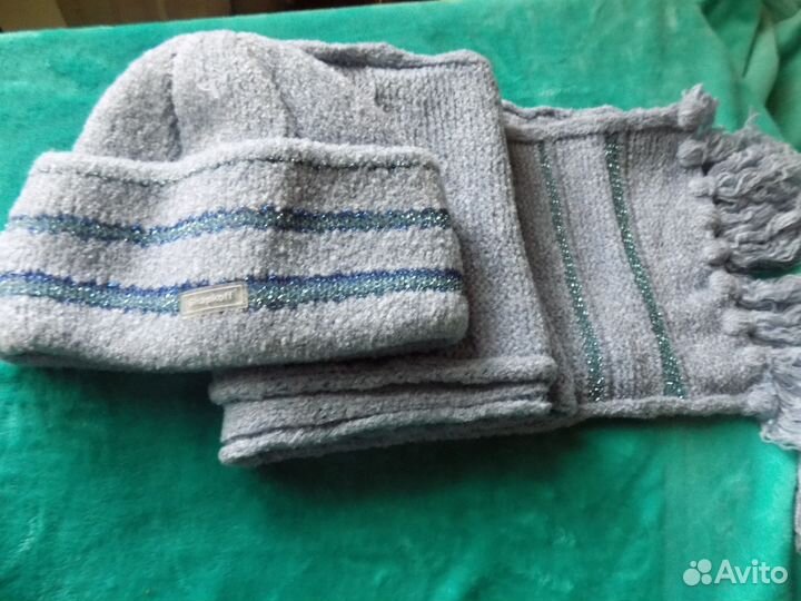 Новая шапка с шарфом