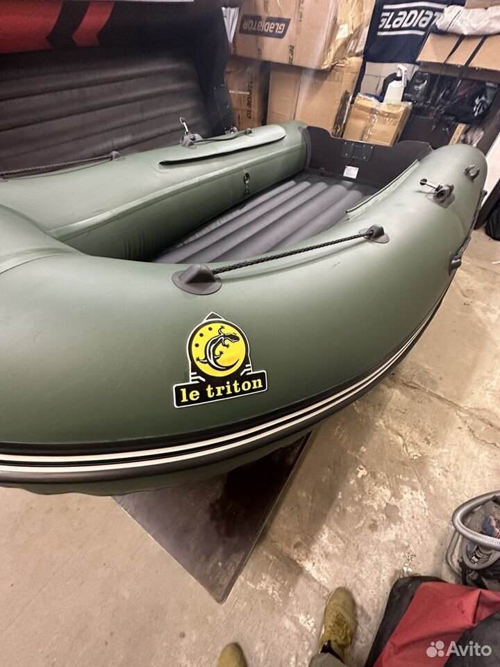 Triton 330