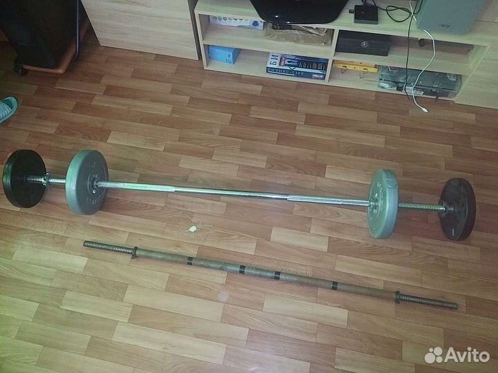 Отличный гриф для штанги с блинами