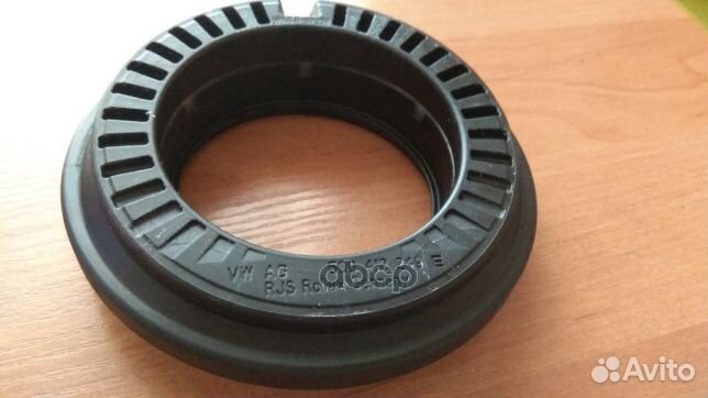 Опорный подшипник переднего амортизатора L/R 5Q