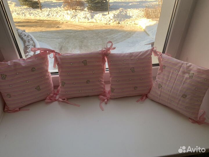 Подушки в детскую кроватку
