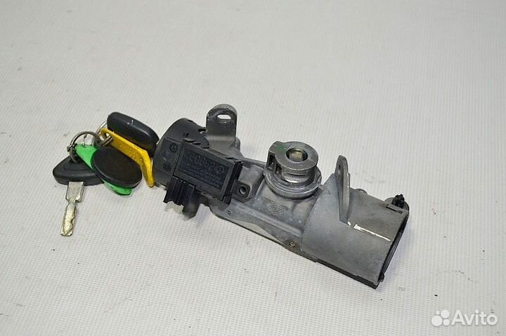 Замок зажигания scania R-series (01.04)