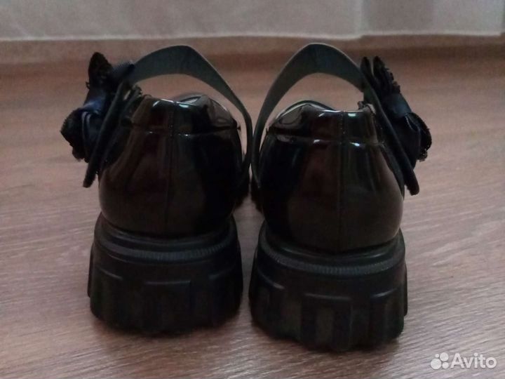 Лоферы для девочки