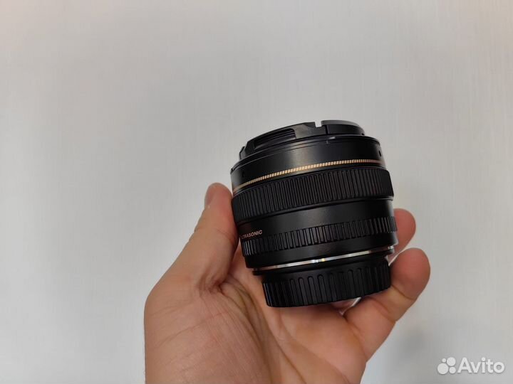 Canon EF 50mm f/1.4 USM Новый