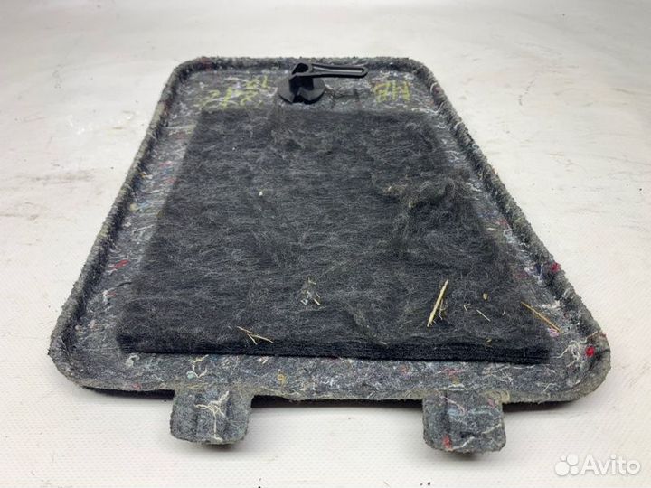 Обшивка багажника правая Mercedes-Benz E W212 3.5