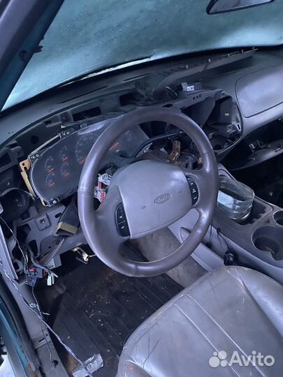 Запчасти Ford expedition