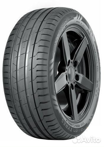 Nokian Tyres Hakka Black 2 SUV 275/40 R21 107Y