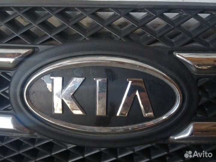 Решетка радиатора Kia Ceed ED, 2007
