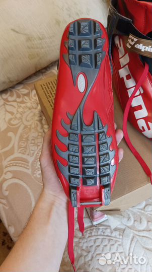 Лыжные коньковые ботинки Alpina