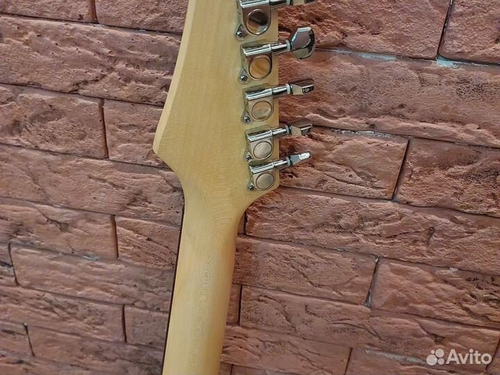 Электрогитара Ashtone