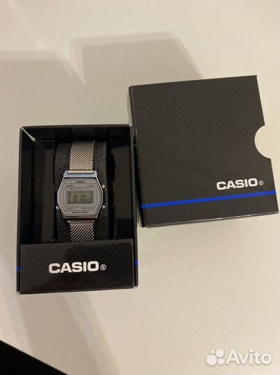 Часы Casio Vintage LA-690WEM-7E