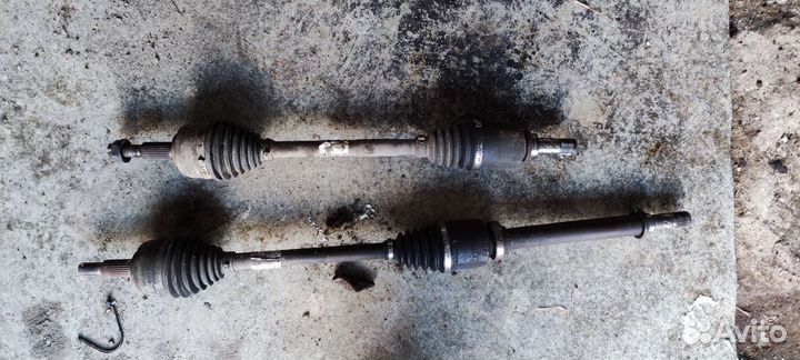 Привод левый на рено меган 3