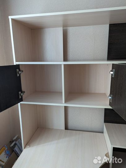 Продам Уголок школьника