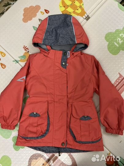 Осенняя куртка для девочки 110 Oldos active