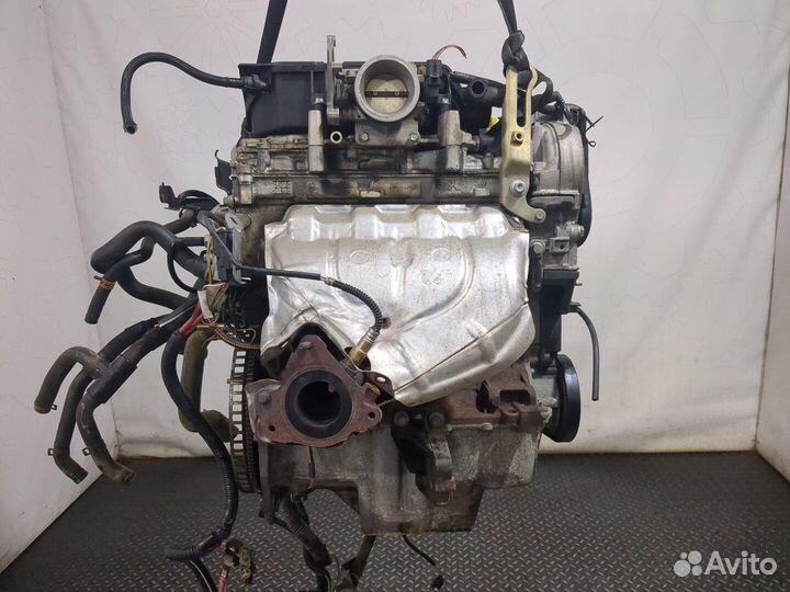 Двигатель разобран Renault Scenic, 2001