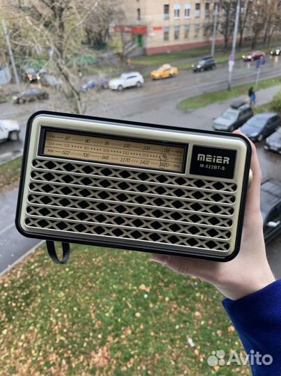 Радиоприемник с солнечной батареей Meier