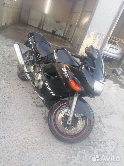 Zzr400