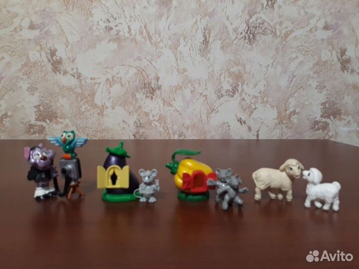 Киндер.Ландрин.Дино