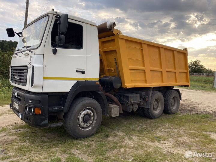 Щебень,песок,грунт и др