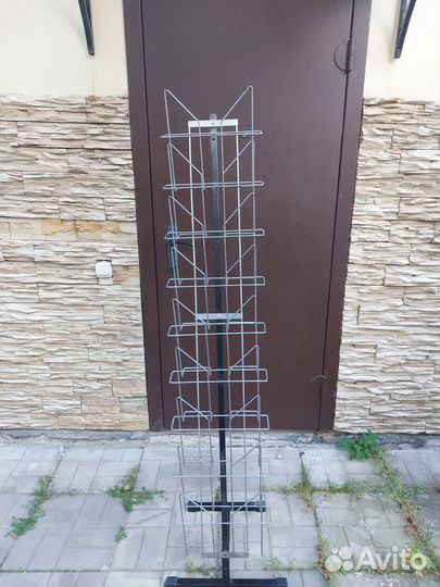 Стойка для печатной продукции