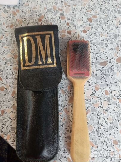 Щётка для чистки подошвы танцевальной обуви DM