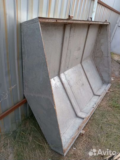 Крышка на прицеп