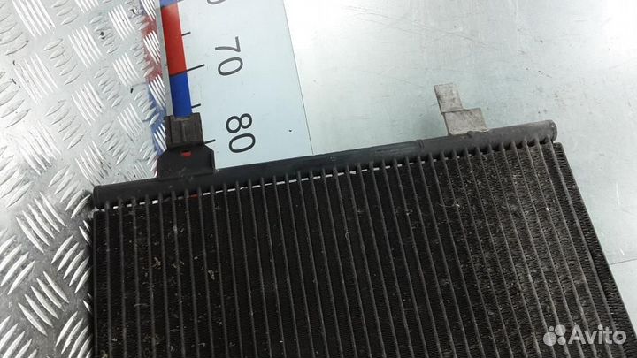 Радиатор кондиционера (конденсер) Volkswagen Passa