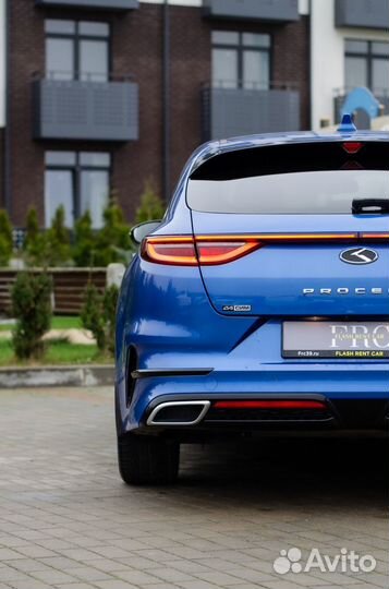 Аренда автомобиля Kia ProCeed